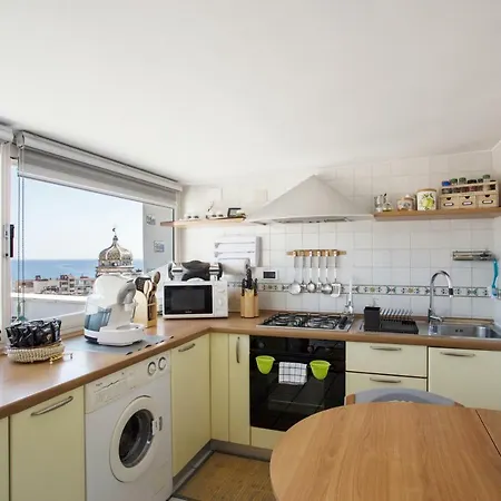 Martucci With Seaview Apartment