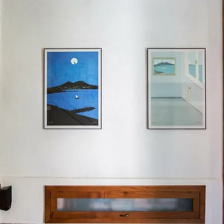 Martucci With Seaview Apartment