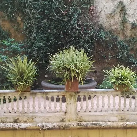 Martucci With Seaview Daire Napoli