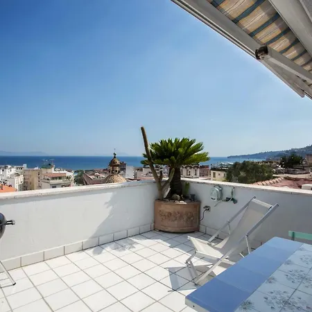 Daire Martucci With Seaview